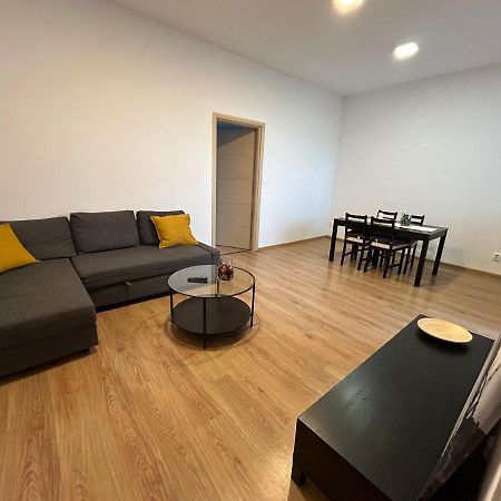 Elegant City Center Apartment Bükreş Dış mekan fotoğraf